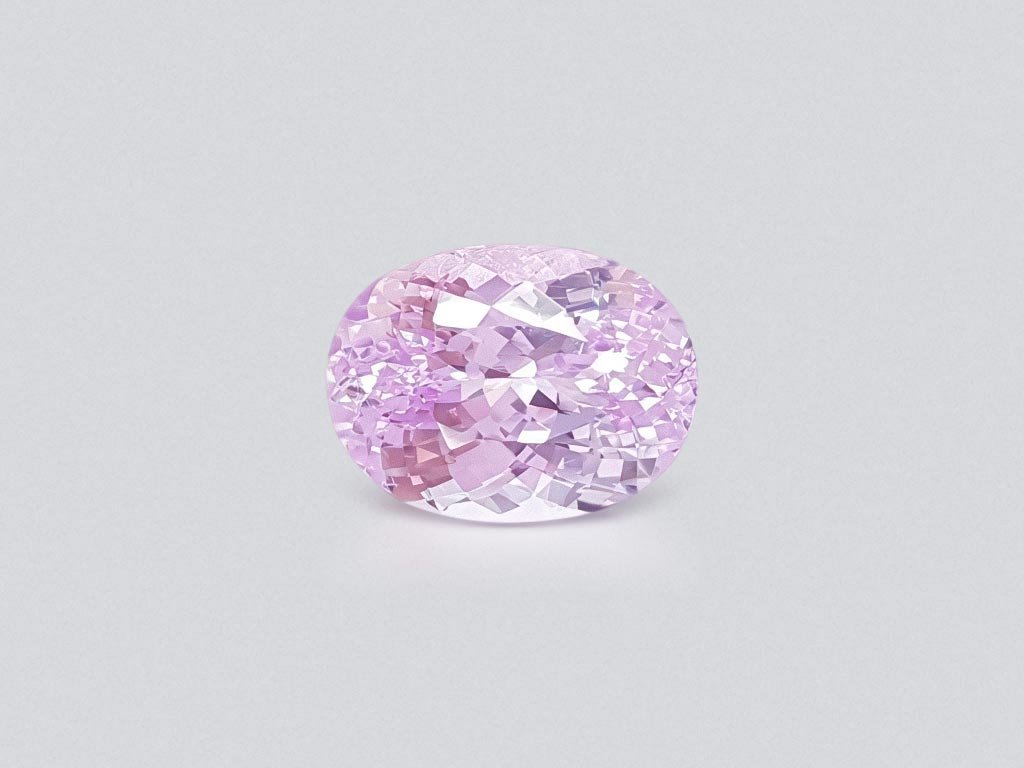 Pink kunzite oval cut 19.68 ct from Afghanistan Image №1