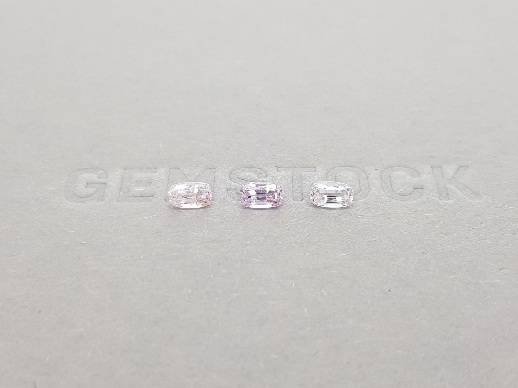 Set of unheated cushion cut pink sapphires 1.10 carats Image №1