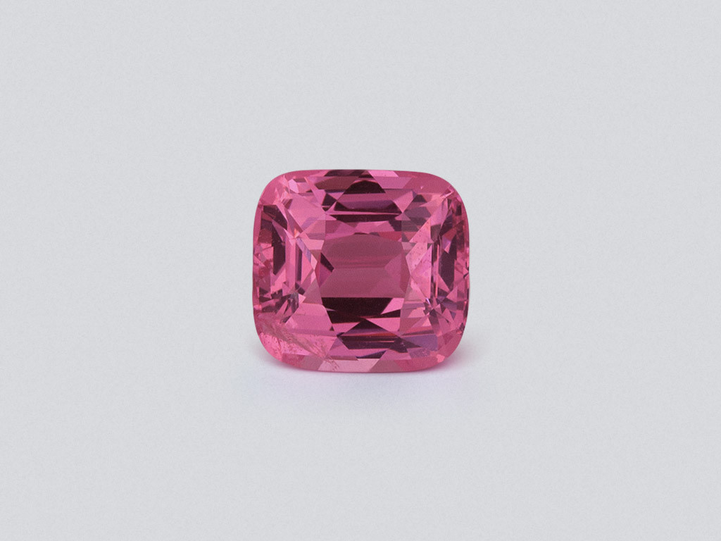 Spinel Mahenge cushion cut 1.00 carats, Tanzania Image №1
