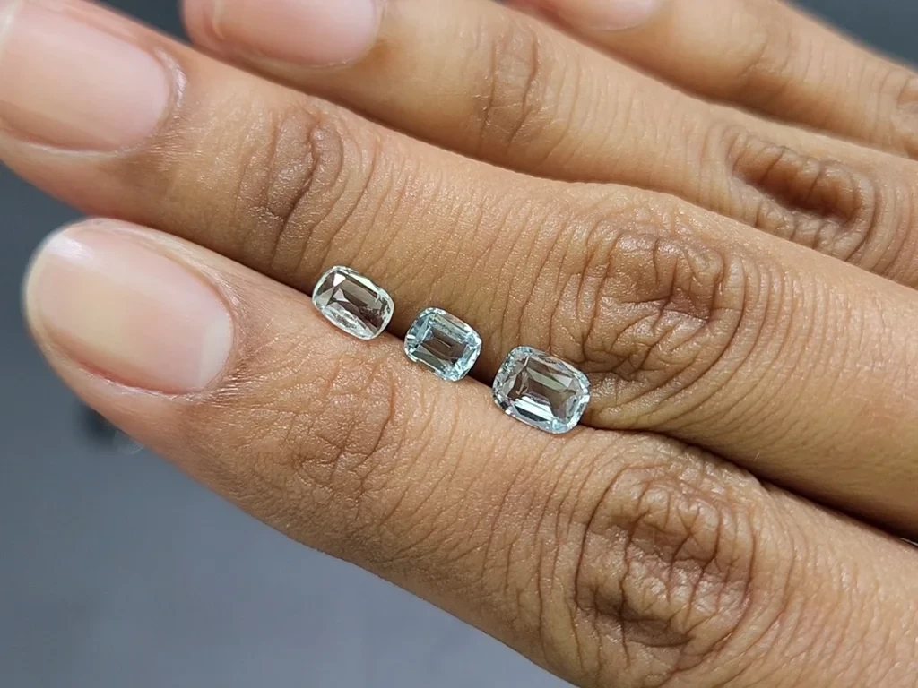 Ensemble aigues-marines taille coussin de 1,48 carat, Madagascar Image №1