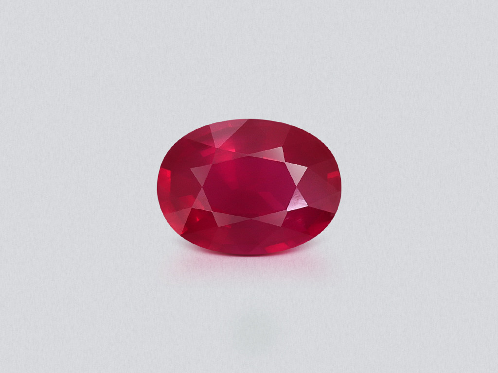 Unheated ruby Intense Red oval cut 2.13 carats, Mozambique Image №1
