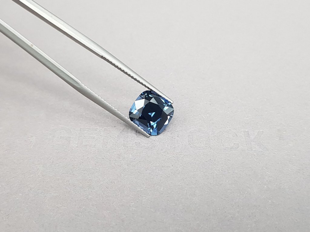 Rare cobalt blue spinel in cushion cut 3.94 carats, Tanzania Image №4