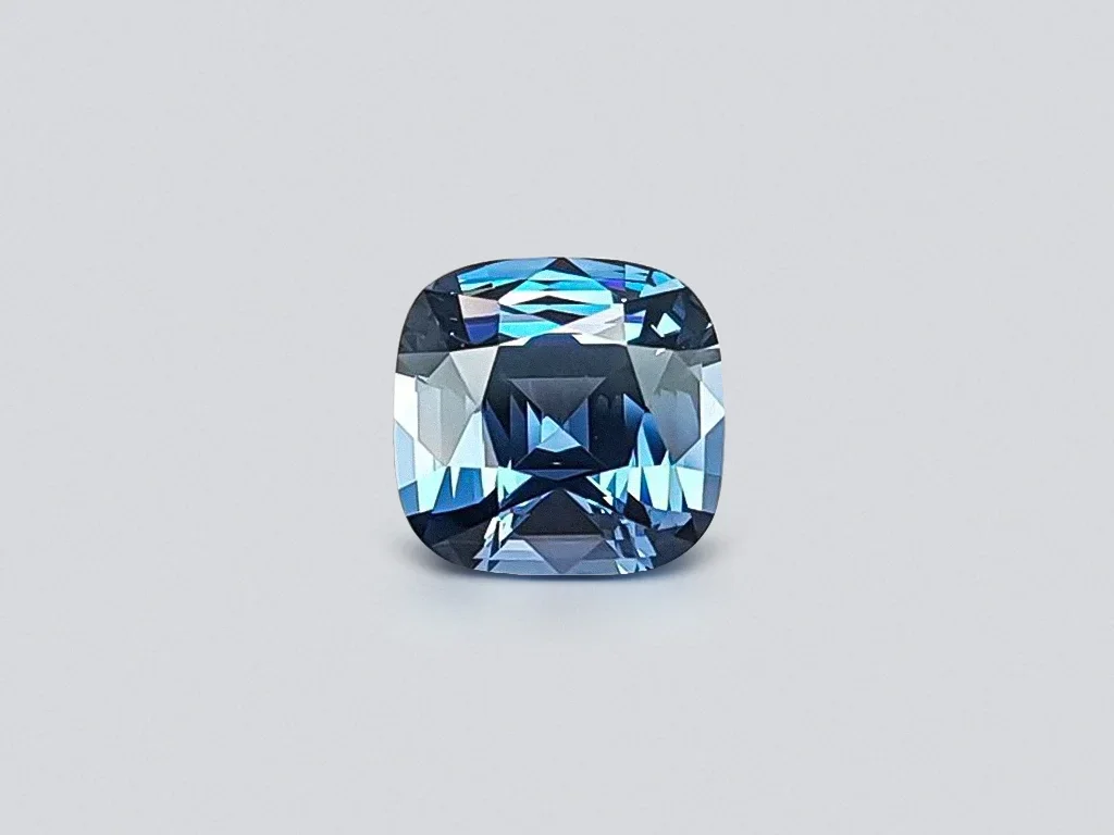 Spinelle bleu taille coussin de Tanzanie, 3,94 carats Image №1