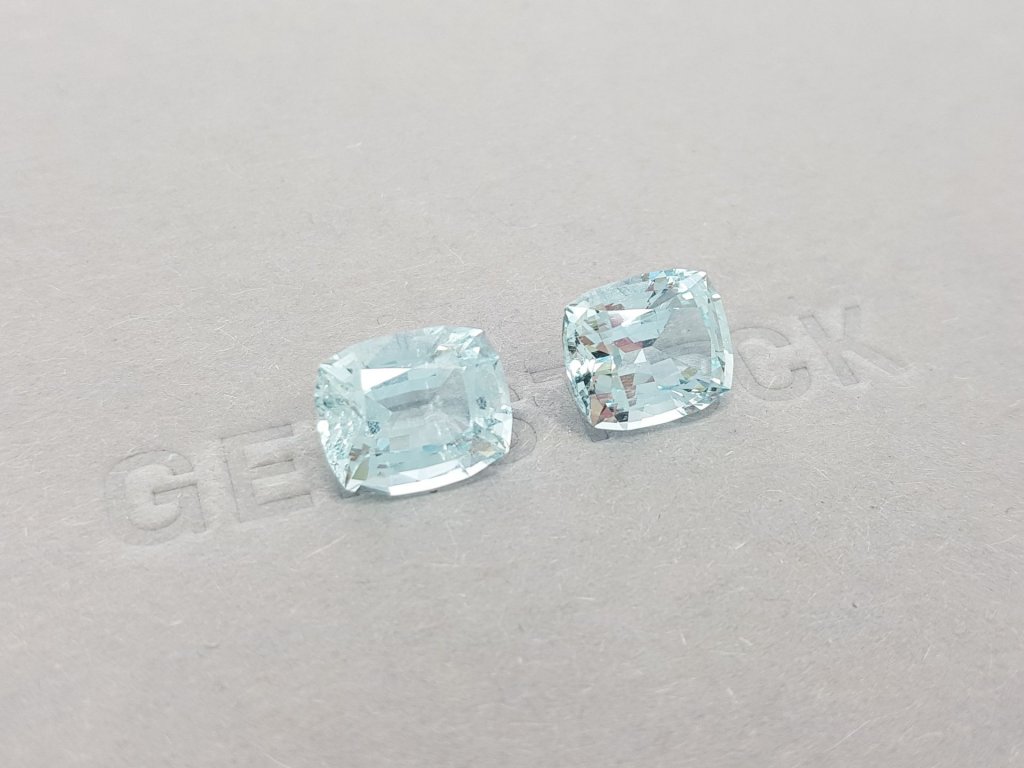 Pair of cushion cut aquamarines 8.38 carats, Africa Image №2