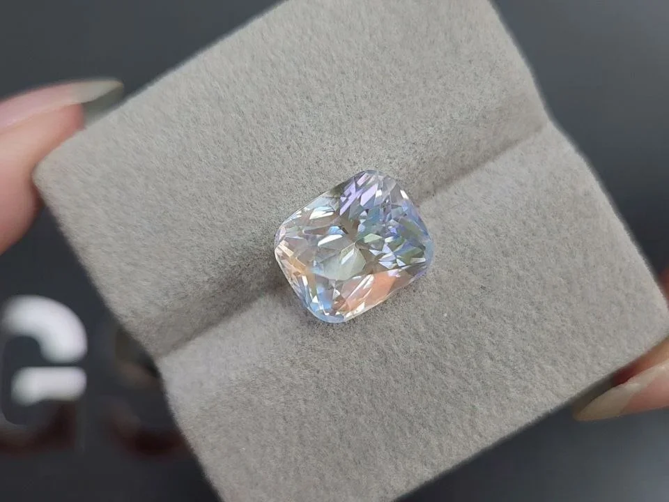 Piedra lunar talla cojín 6,88 quilates, Madagascar Image №4