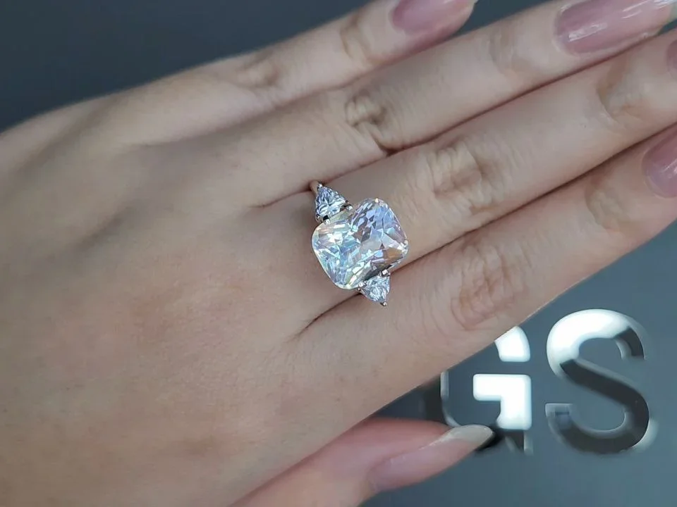 Piedra lunar talla cojín 6,88 quilates, Madagascar Image №5