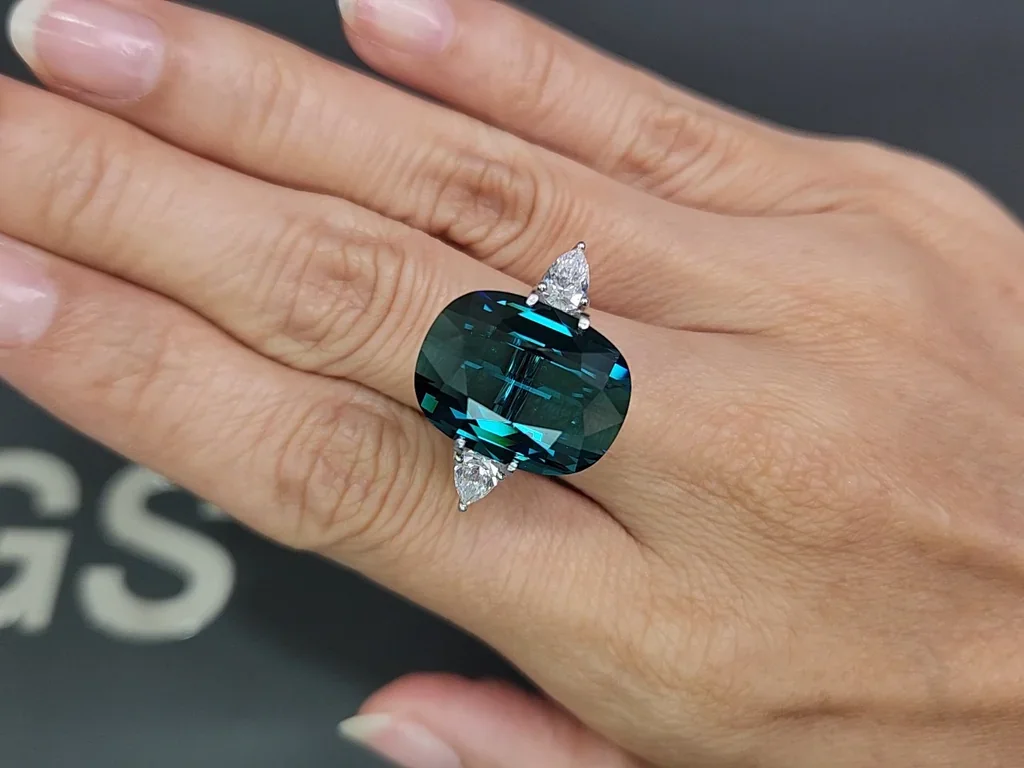 Large indigolite tourmaline cushion cut 15.74 carats, Afghanistan  Image №5