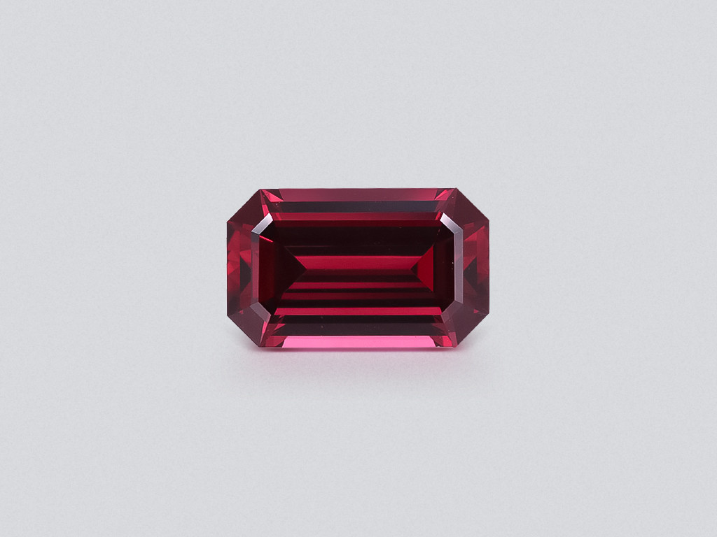 Rhodolite garnet octagon cut 2.32 carats, Madagascar Image №1