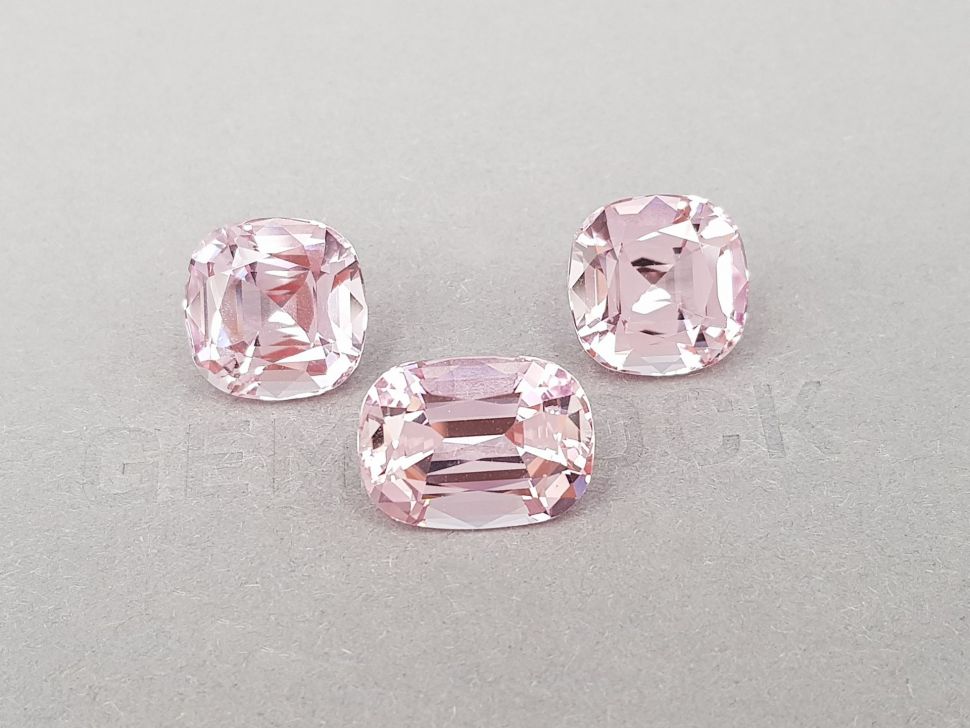 Pink morganite set in cushion cut 23.37 ct, Mozambique Image №2