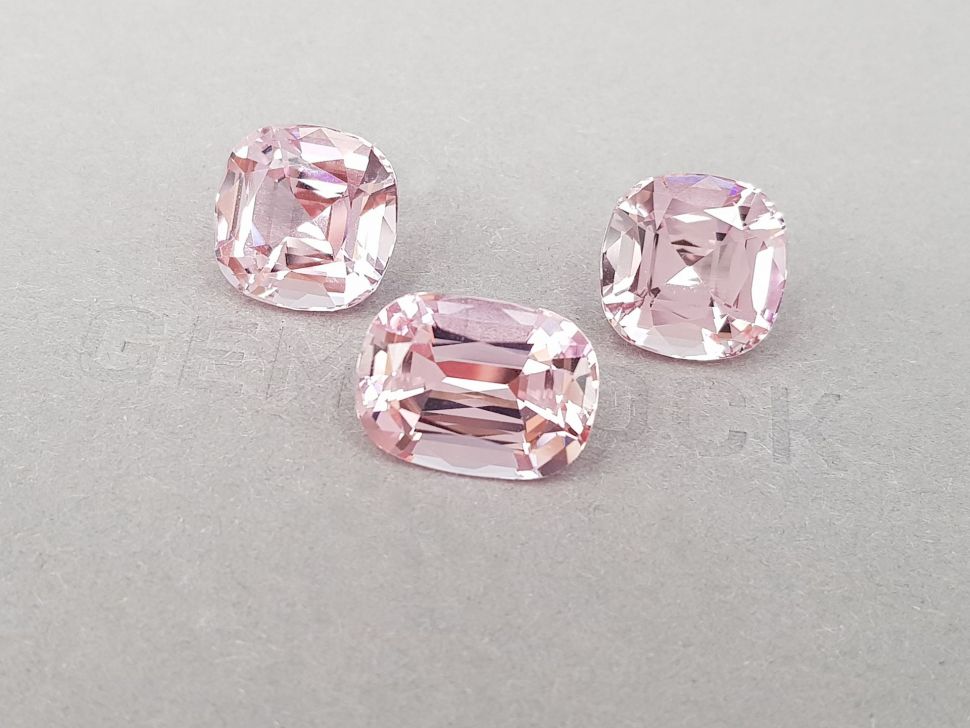 Pink morganite set in cushion cut 23.37 ct, Mozambique Image №3