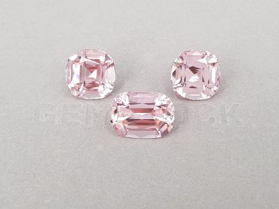 Pink morganite set in cushion cut 23.37 ct, Mozambique photo