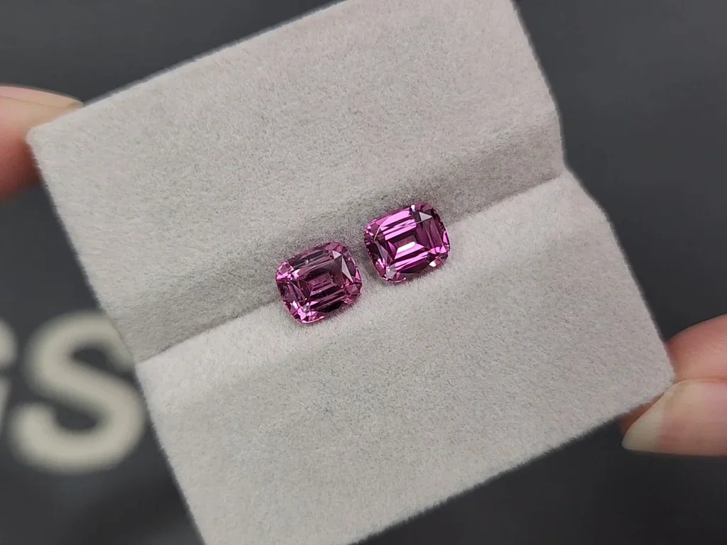 Paar rhodolith granate im kissenschliff 2,92 carast, Tansania Image №4