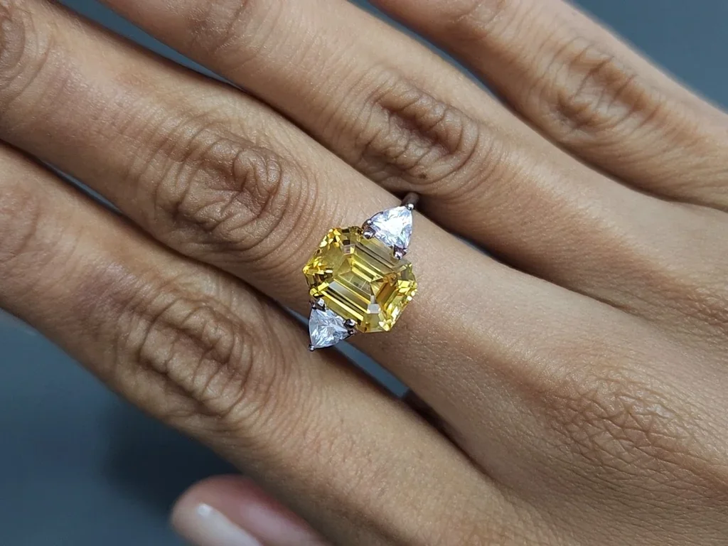 Saphir jaune vif non chauffé, taille octogonale, 5,49 ct, Sri Lanka Image №5