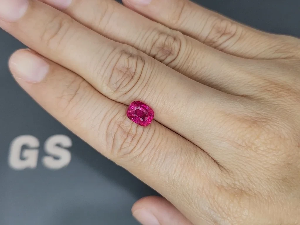 Unheated Vivid Pink Red ruby cushion cut 2.55 carats, Mozambique Image №2