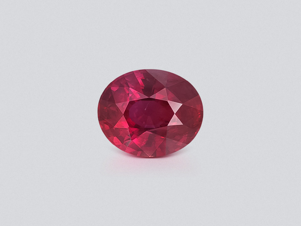 Rubis non chauffé taille ovale 1,18 carat, Mozambique Image №1