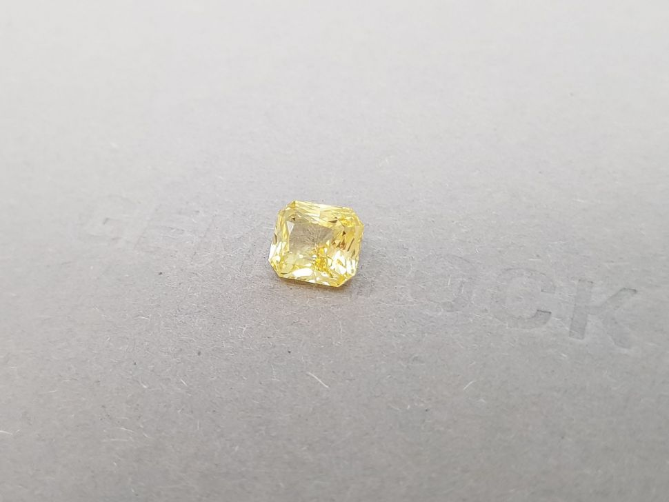 Unheated radiant cut yellow sapphire 2.58 ct, Sri Lanka Image №3