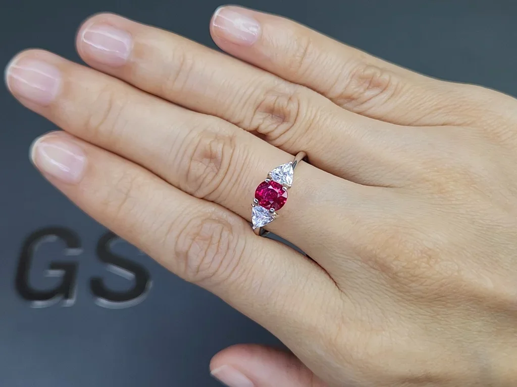 Unheated cushion cut Pigeon blood ruby 1.14 carats, Mozambique  Image №5