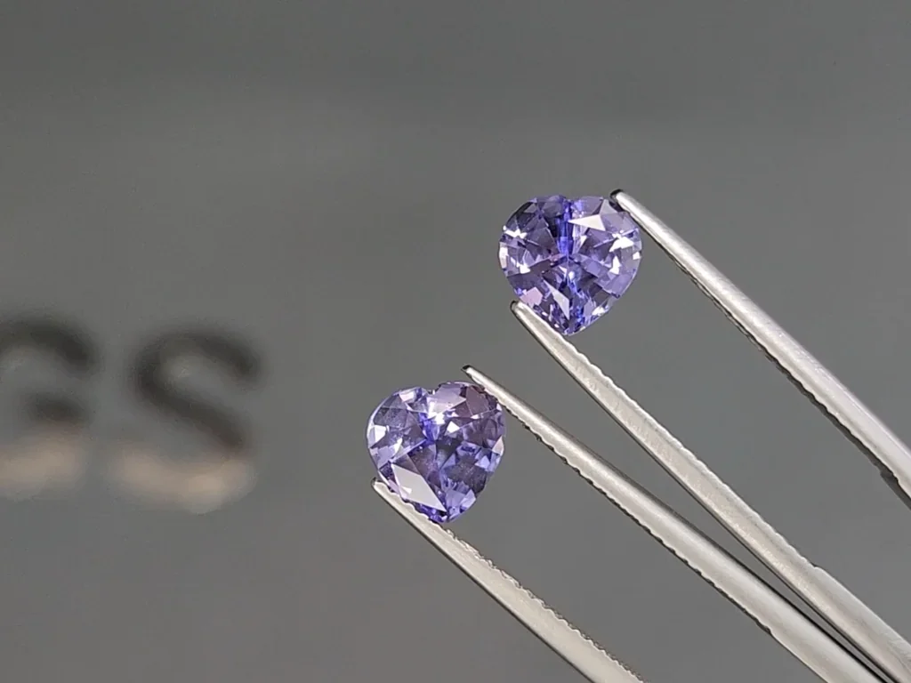 Pair of tanzanites heart shape 2.67carats, Tanzania Image №3