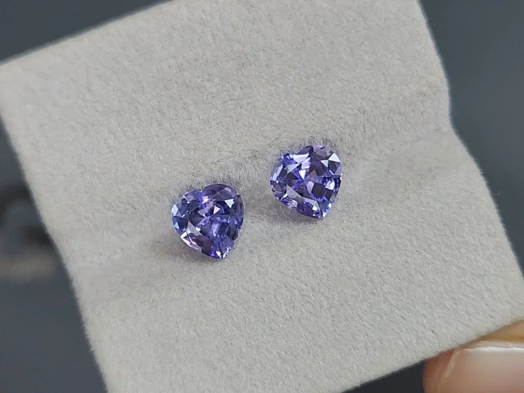 Pair of tanzanites heart shape 2.67carats, Tanzania Image №4