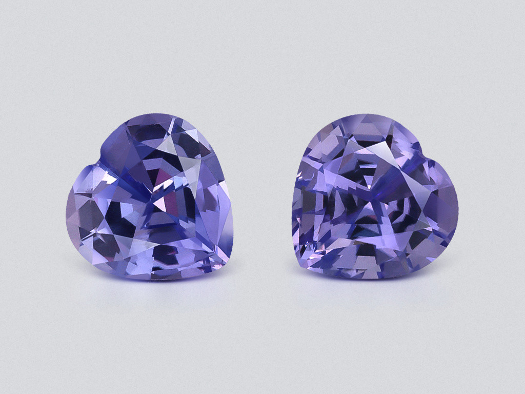 Pair of tanzanites heart shape 2.67carats, Tanzania Image №1