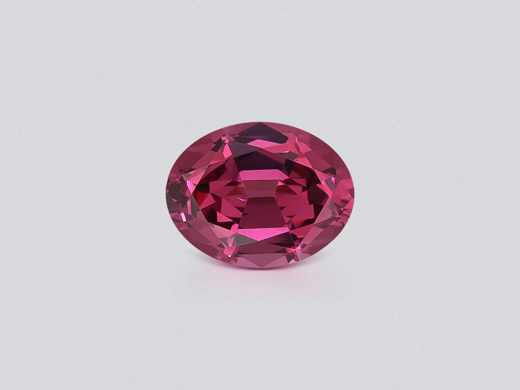 Rhodolite garnet oval cut 1.98 carats, Madagascar Image №1