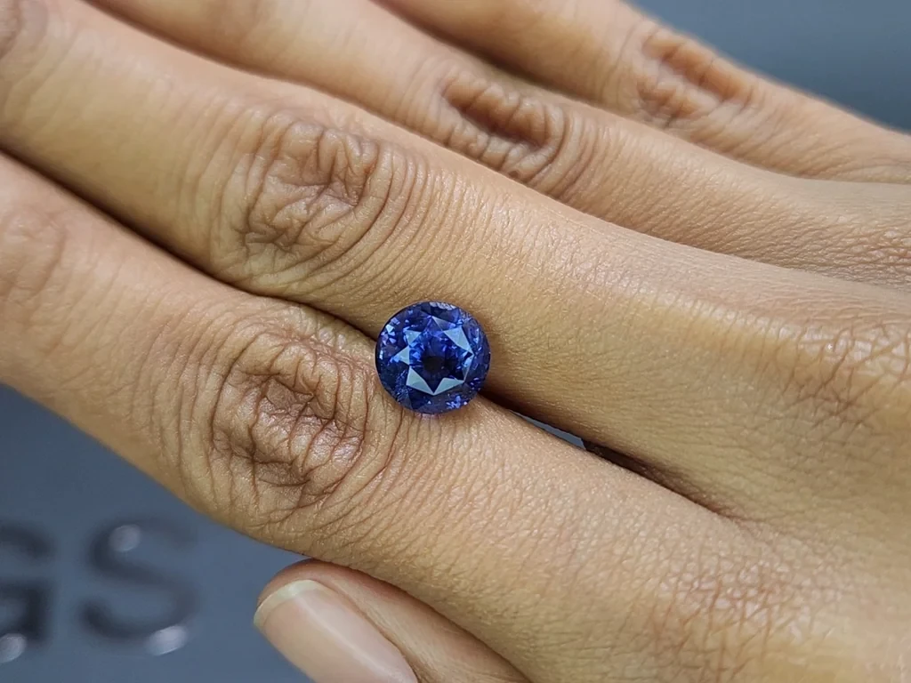 Saphir non chauffé Cornflower Blue taille ronde 5,05 carats, Sri Lanka Image №2