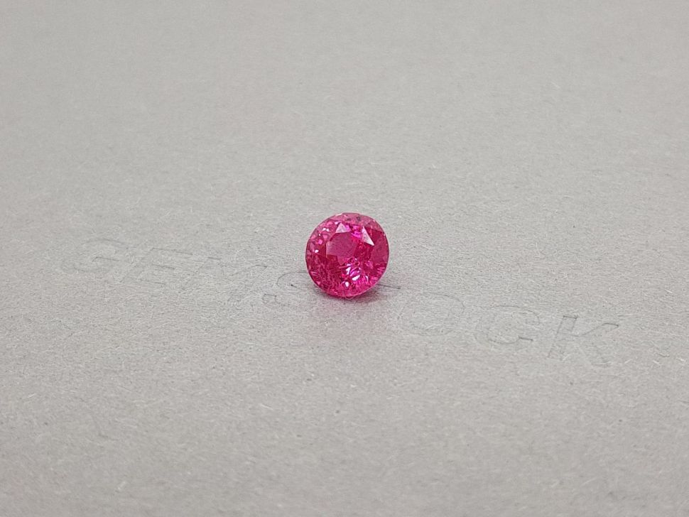 Mahenge pink spinel round cut 2.38 ct Image №3