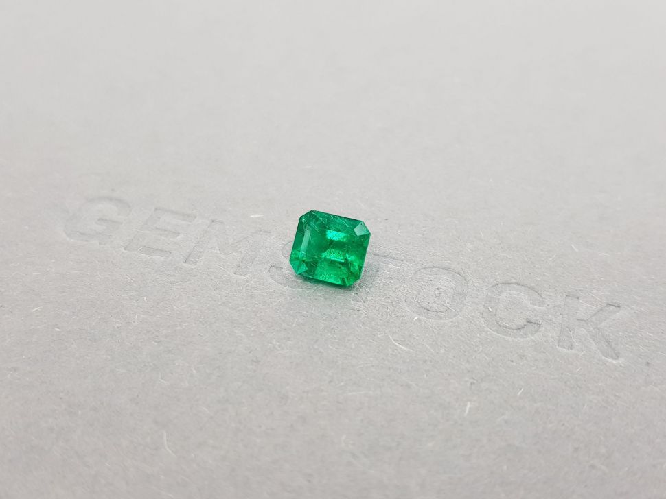 Colombian octagon emerald 1.05 ct Image №3