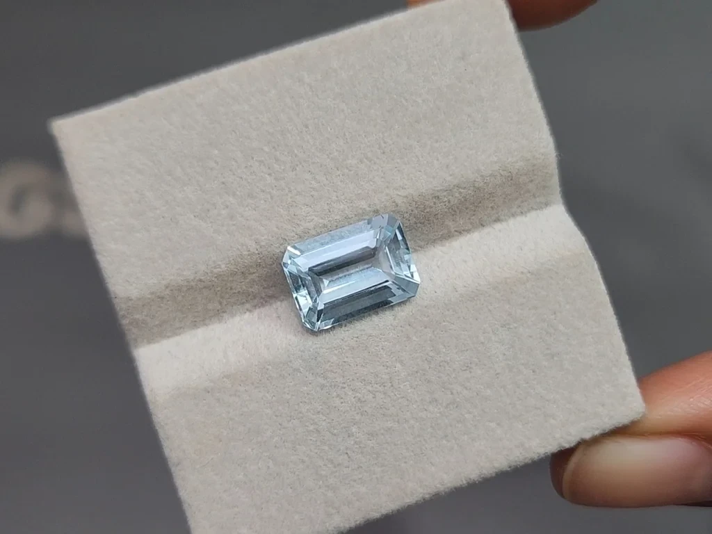 Aquamarine octagon cut 3.22 carats, Madagascar  Image №4