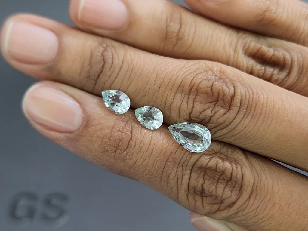 Ensemble aigues-marines taille poire, 2,83 carats, Madagascar Image №2