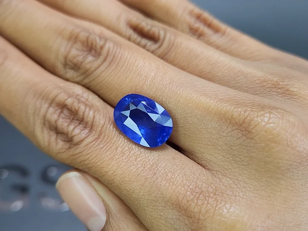 Saphir Cornflower Blue im ovalen schliff 10,08 karat, Sri Lanka Image №2