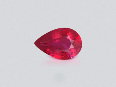 Rubis non chauffé Intense Red taille en poire 1,08 carat, Mozambique photo
