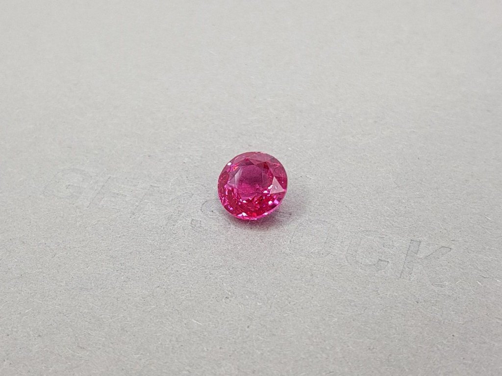 Hot pink round cut spinel 3.52 ct, Mahenge Image №3