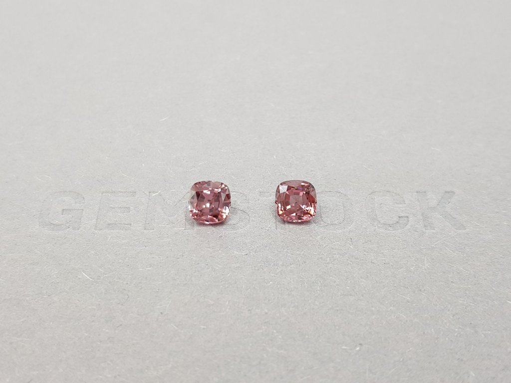 Pair of baby pink cushion cut zircons 1.60 ct Image №1
