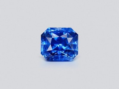 Unheated intense Cornflower blue Investment sapphire in radiant cut 11.03 ct, Sri Lanka photo