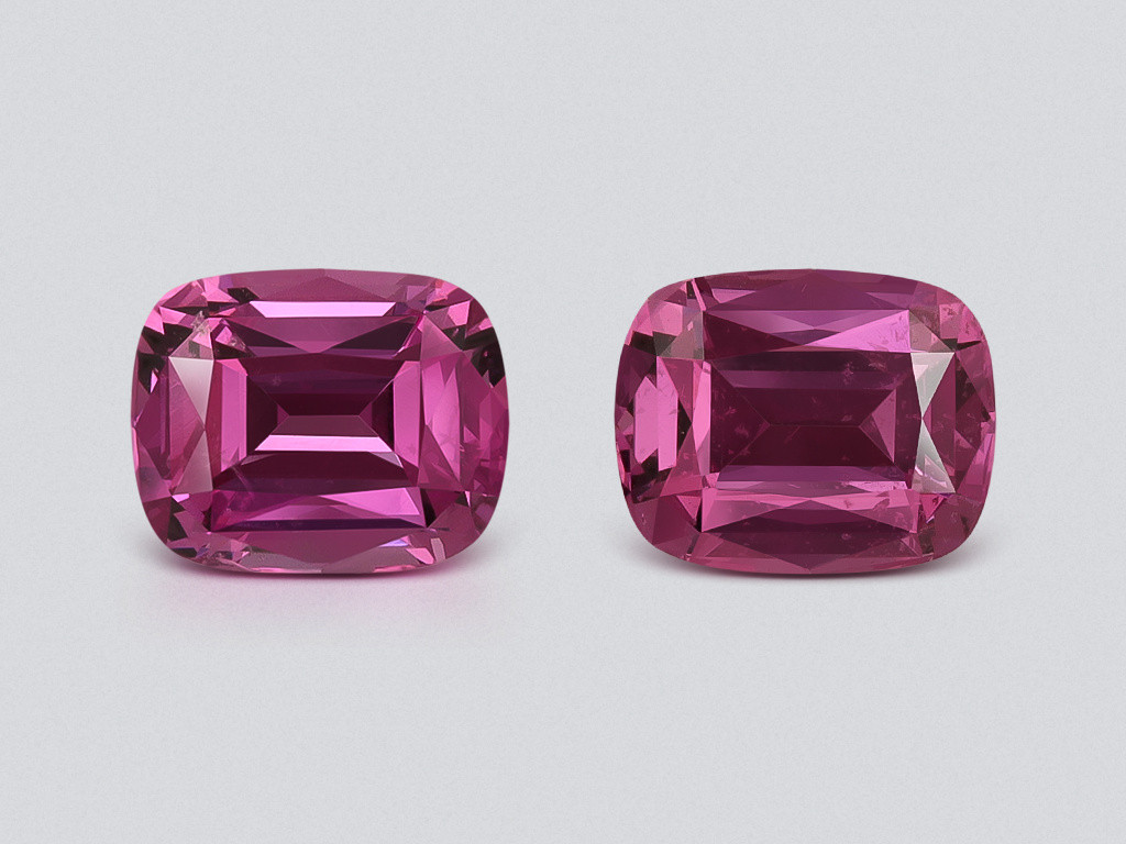 Pair of rhodolite garnets  cushion cut 3.90 carats, Tanzania Image №1
