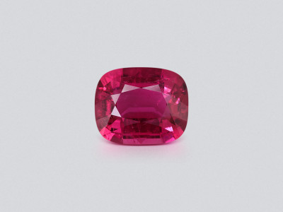 Tourmaline rubellite rose vif de taille coussin 18,25 carats, du Nigéria photo
