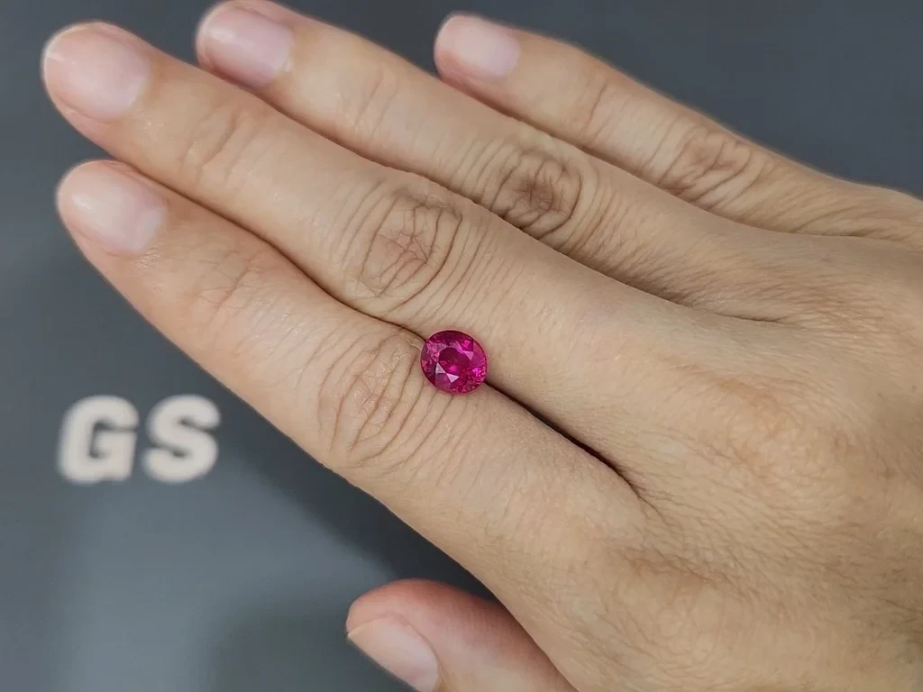 Unheated ruby oval cut 2.01 carats, Mozambique Image №2