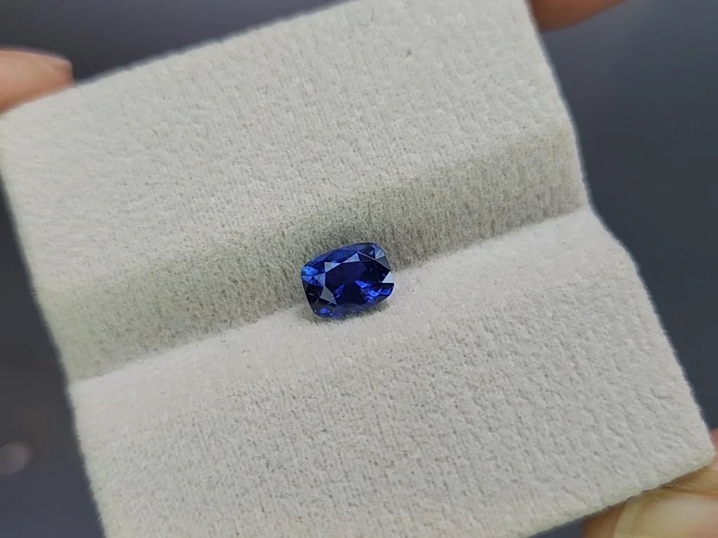 Saphir Cornflower Blue im cushion-schliff 1,14 karat, Sri Lanka Image №4