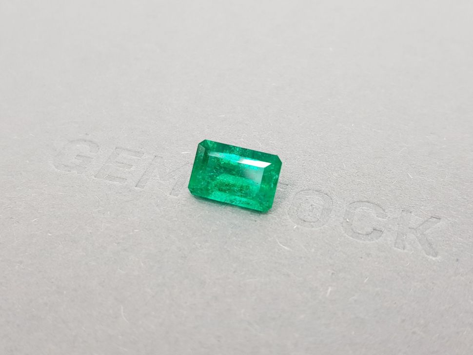 Octagon emerald 2.63 ct, Colombia Image №3