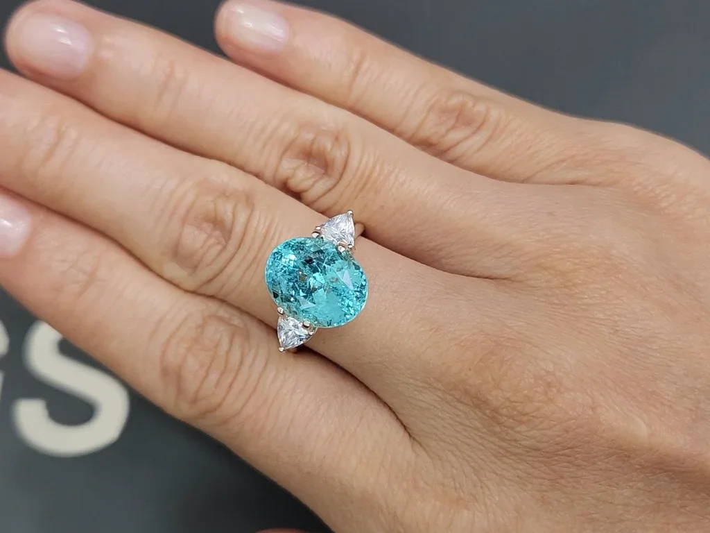 Gran Paraiba azul neón de talla ovalada de 6,57 quilates, Mozambique  Image №5