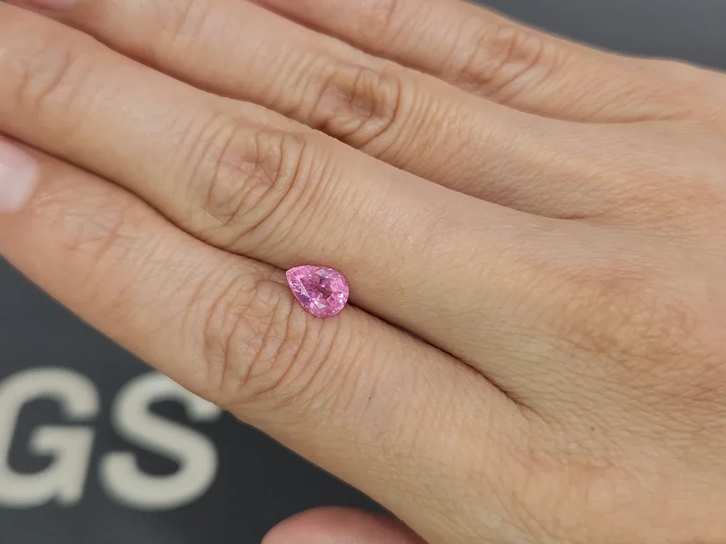 Spinell Mahenge Baby Pink im birnenschliff 1,63 carats, Tansania Image №2