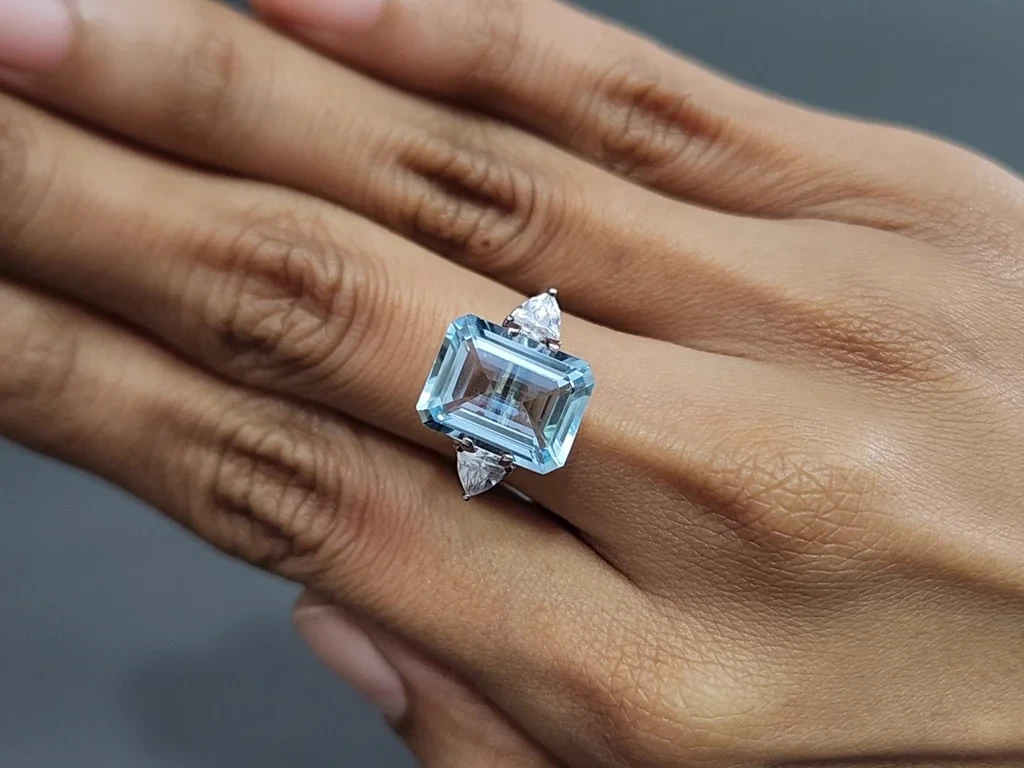 Aigue-marine taille octogonale de 5,59 carats, Madagascar  Image №5