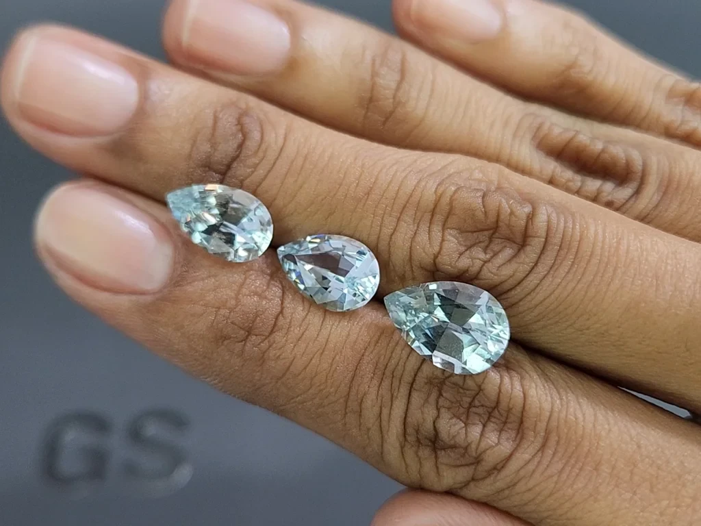 Ensemble aigues-marines taille poire, 7,33 carats, Madagascar Image №2