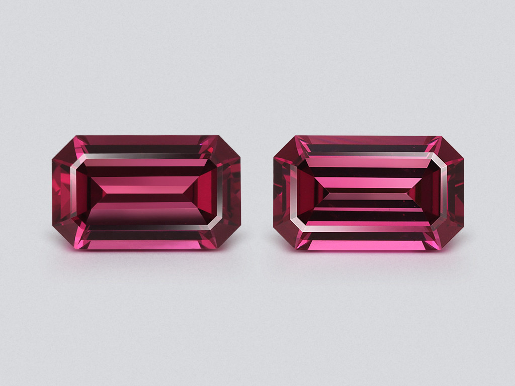 Pair of rhodolite garnets octagon cut 4.53 carats, Madagascar Image №1