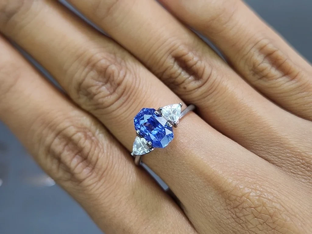 Saphir Cornflower Blue im radiant-schliff 3,45 karat, Sri Lanka Image №5