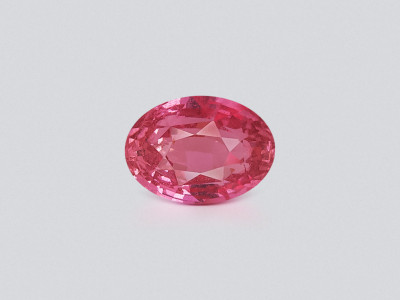 Sapphire Padparadscha oval cut 1.60 carats, Sri Lanka photo