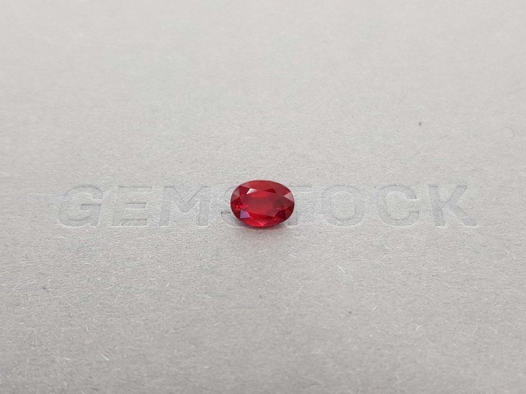 Pigeon's blood unheated oval ruby 1.45 ct, Mozambique Image №1