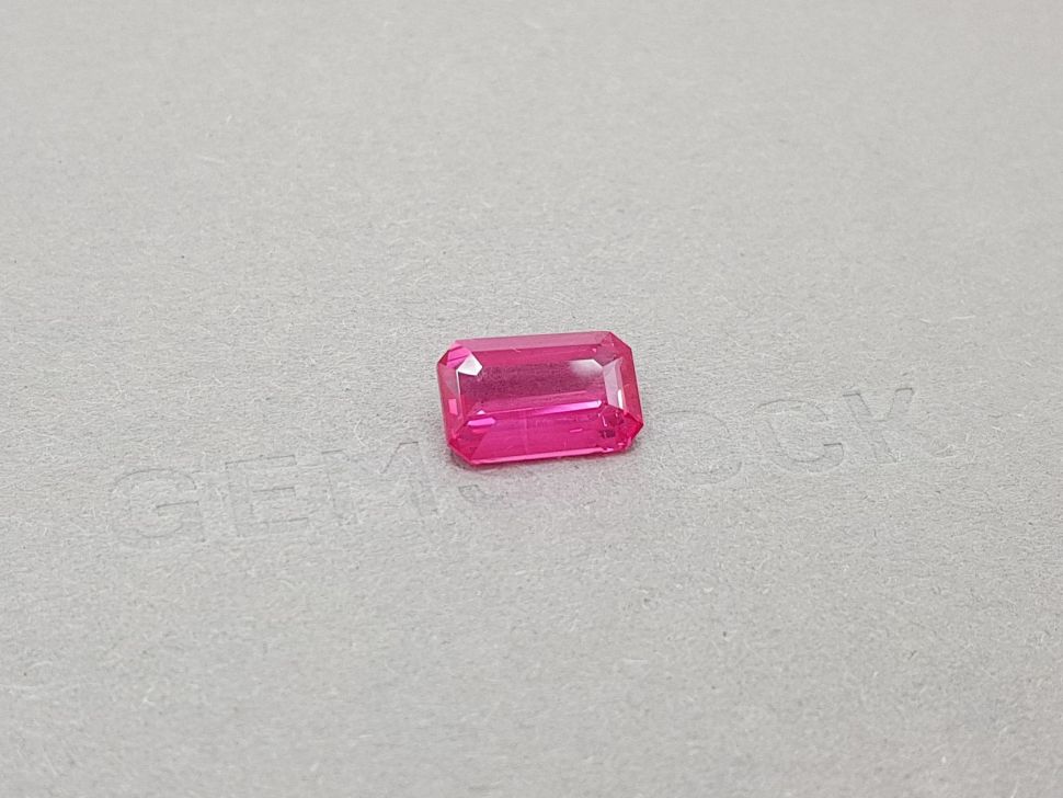 Red-pink spinel Mahenge octagon cut 4.11 ct Image №2