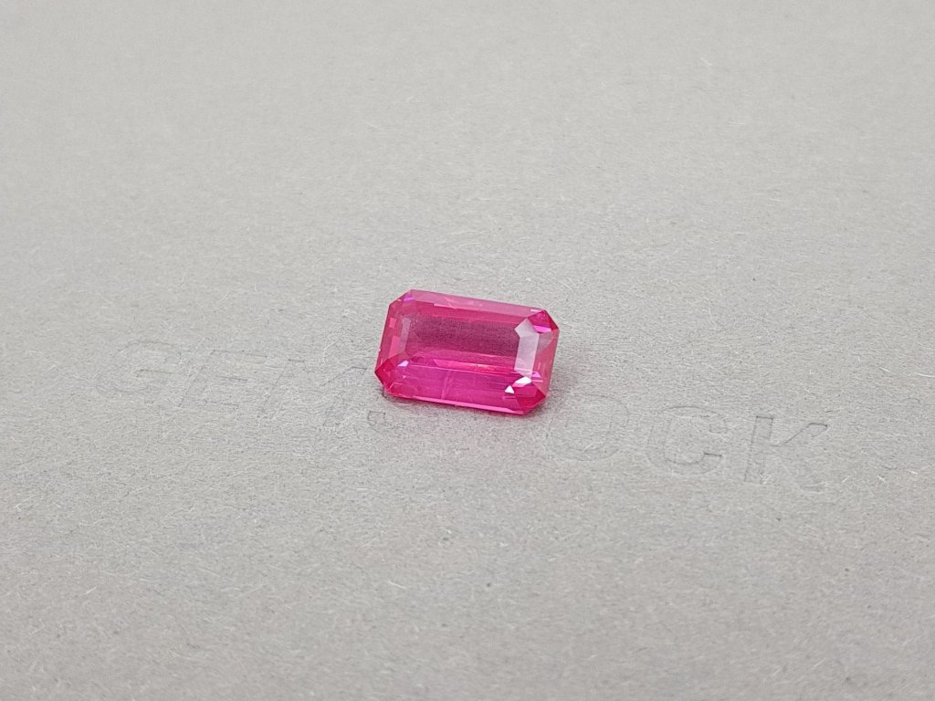 Red-pink spinel Mahenge octagon cut 4.11 ct Image №3